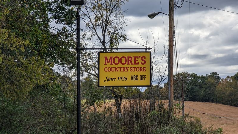 Moore's Country Store 