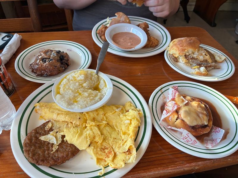 Edie’s Biscuits Lafayette