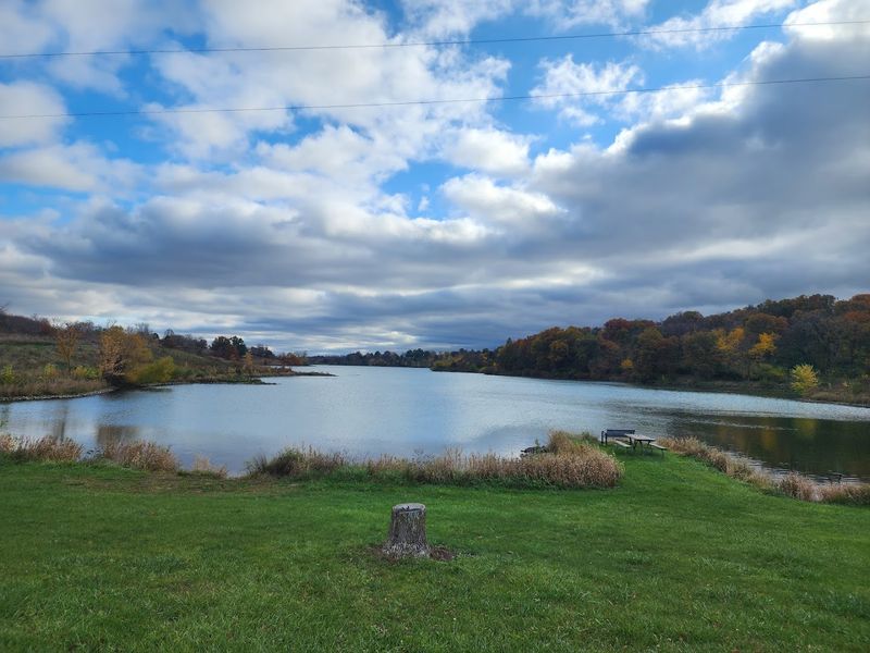 Lake Iowa Park, Ladora