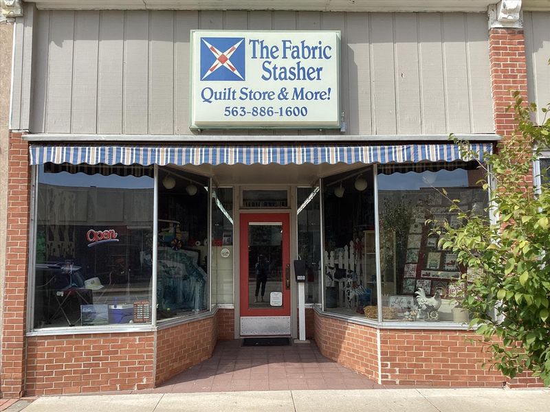 The Fabric Stasher Quilt Store, Tipton
