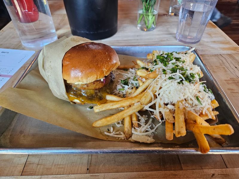 Beauvine Burger Concept 