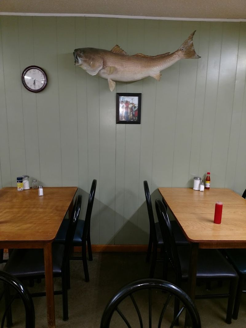 Old Wooden Booths Still Fill With New Generations