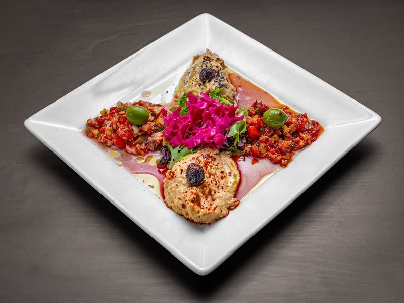 What Kurdish Cuisine Actually Tastes Like At The Gundis