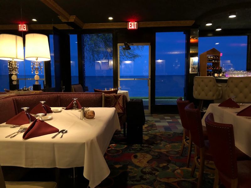 HOBNOB Restaurant