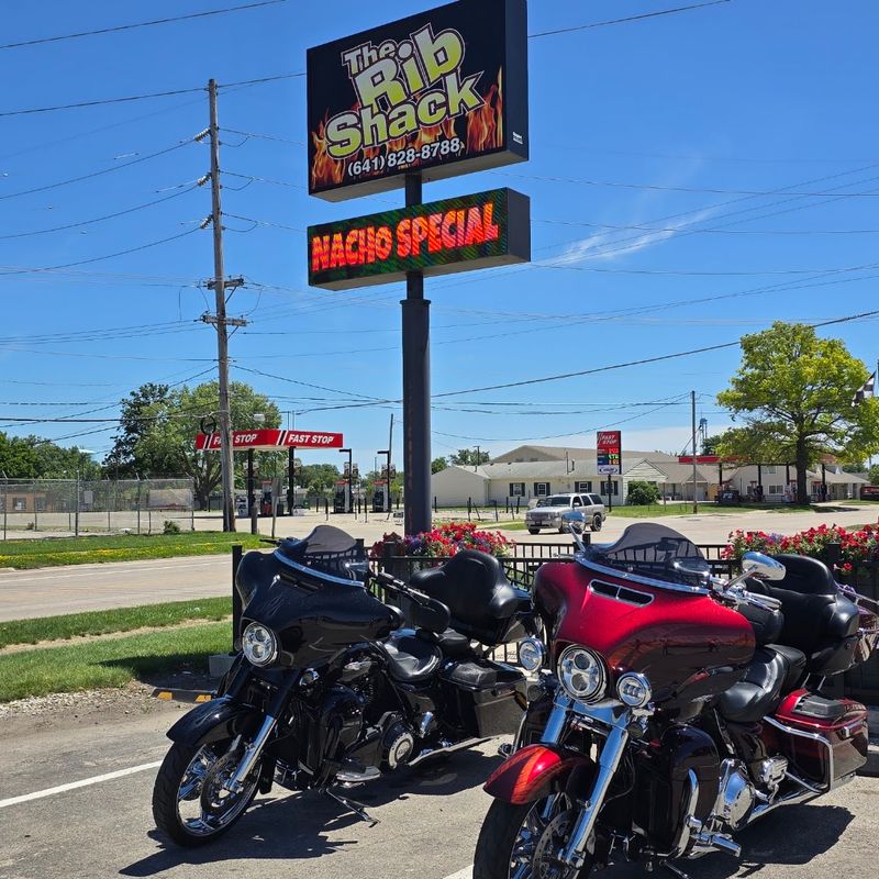 Rib Shack Of Iowa, Knoxville
