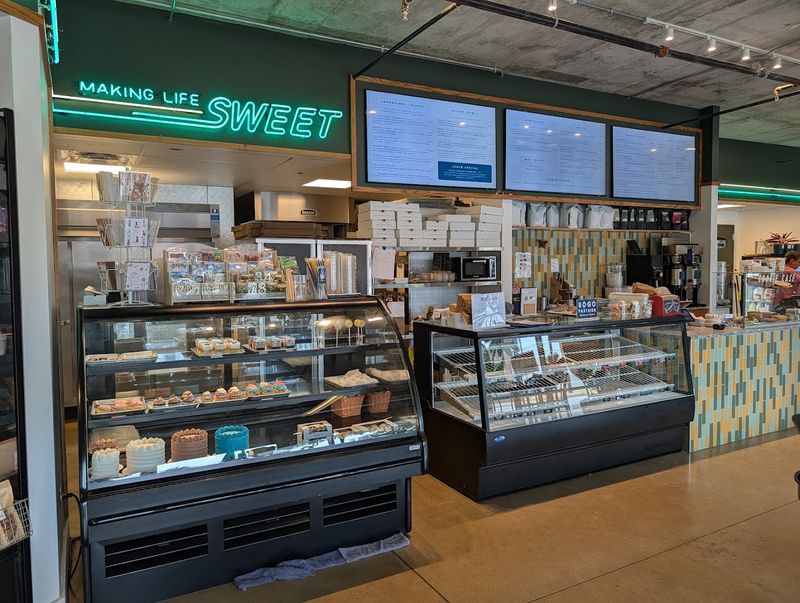 McLain's Market