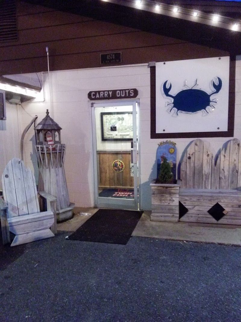 Twin Tops Fish Camp 