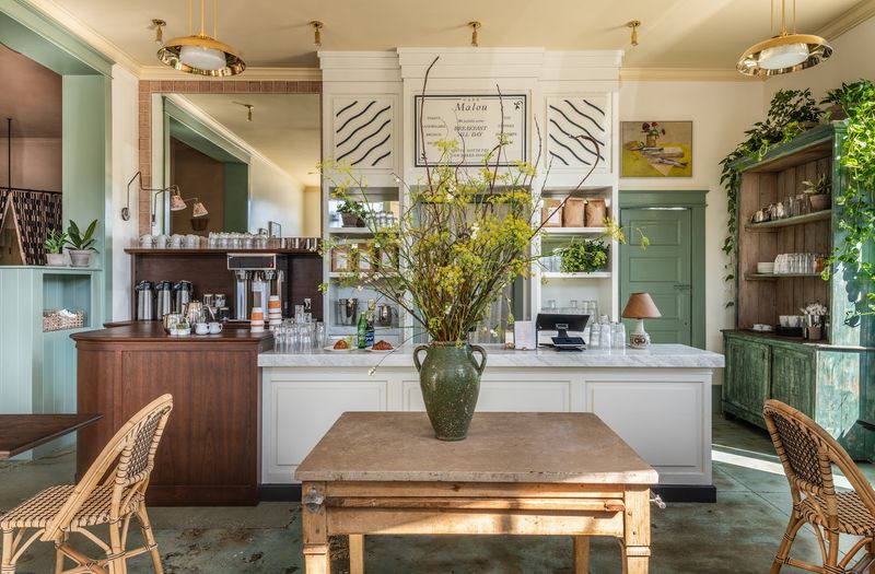 Café Malou & Octavia Books