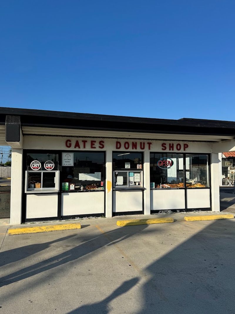 Gates Donut Shop 