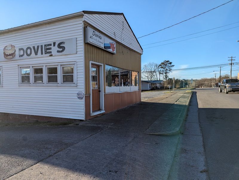 Dovie's