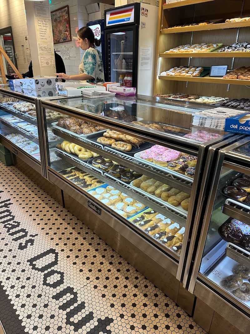 Holtman's Donut Shop