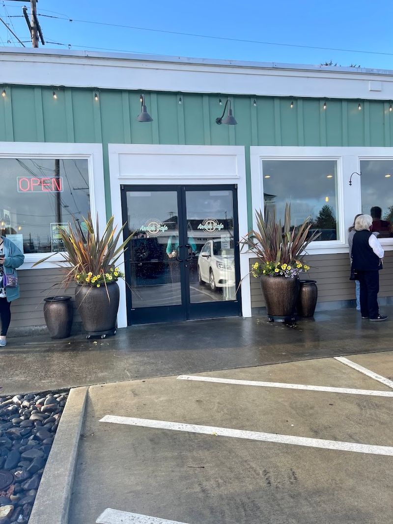 Arnie's Café