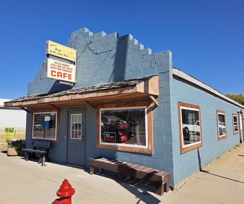 Dave's Old Home Cafe, Pisgah