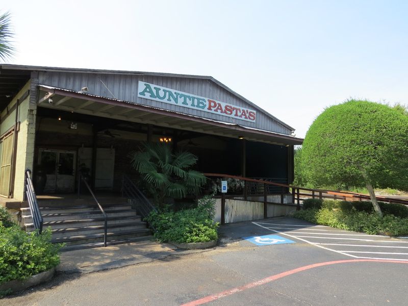 Auntie Pasta's Italian Restaurant
