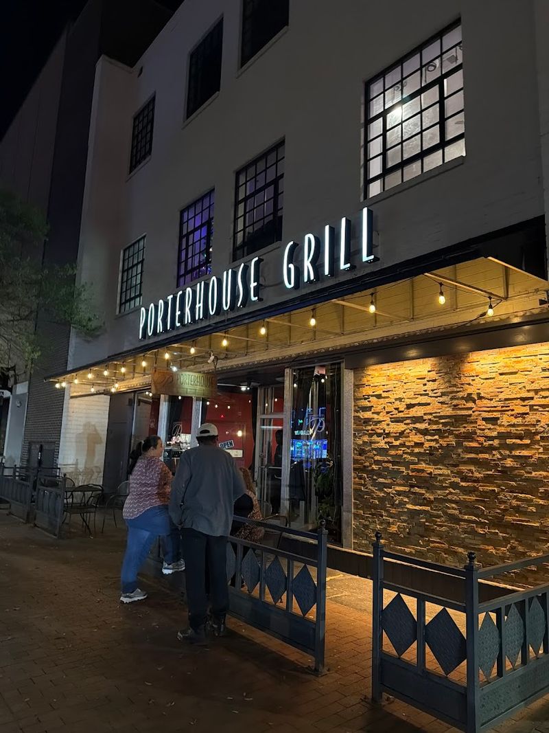 Porterhouse Grill 