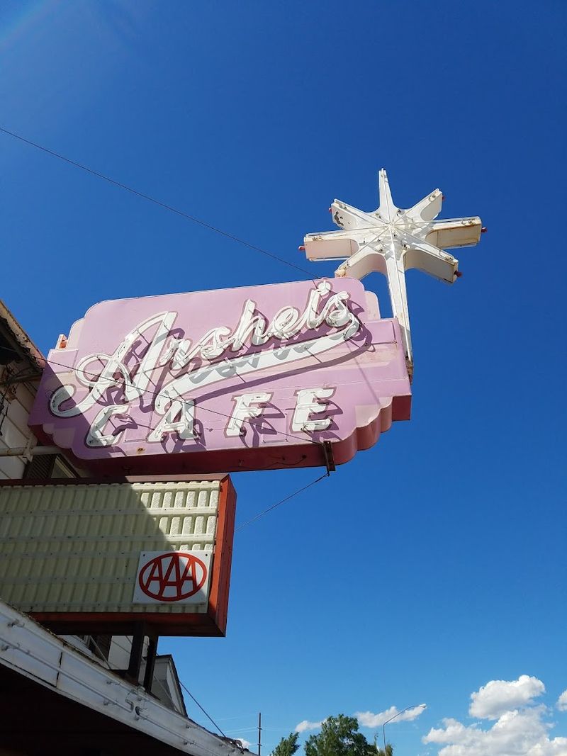 The Confident Closer: Why Arshel's Cafe Belongs On Your Utah Route
