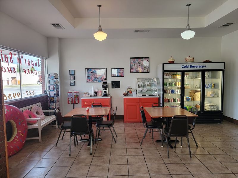 Sugar N' Spice Bakery