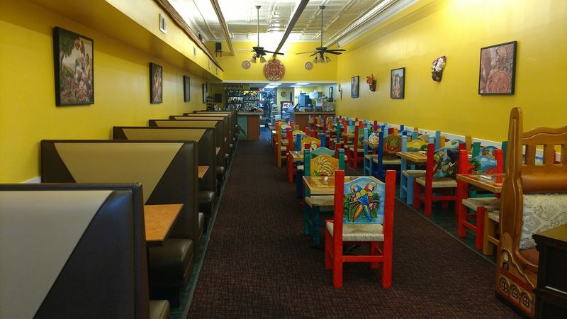 Plaza Azteca, Atlantic