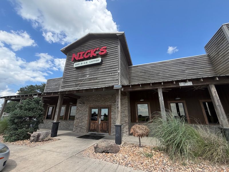 Nick's Bar-B-Q & Catfish
