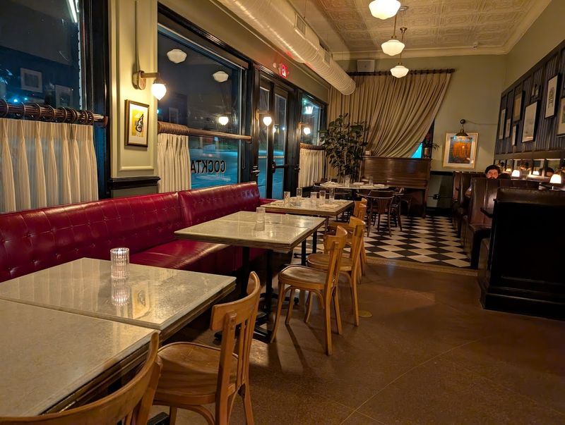 Walloon’s Restaurant