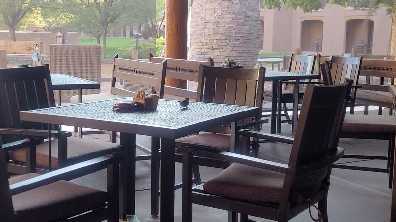 Shaded Courtyards Made For Unwinding
