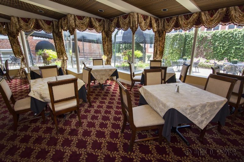 The Guest House Restaurant 