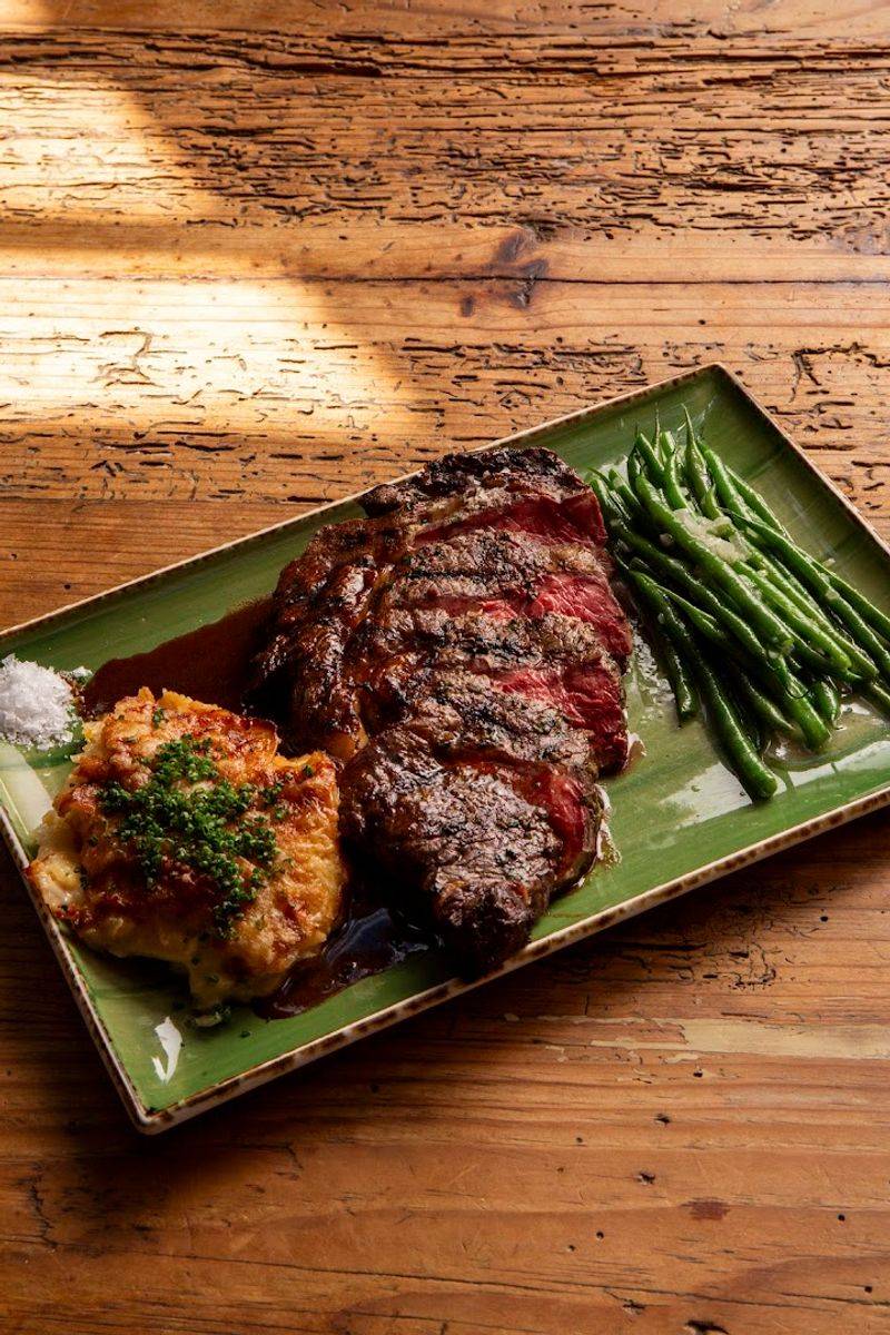 Filet Mignon That Sets A High Bar For LA Steaks