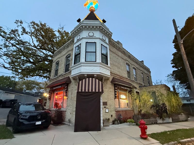 Three Brothers Restaurant