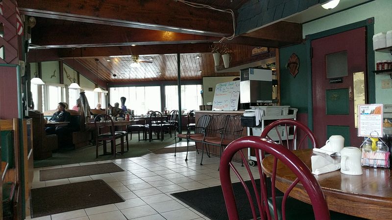 Beachcliff Diner
