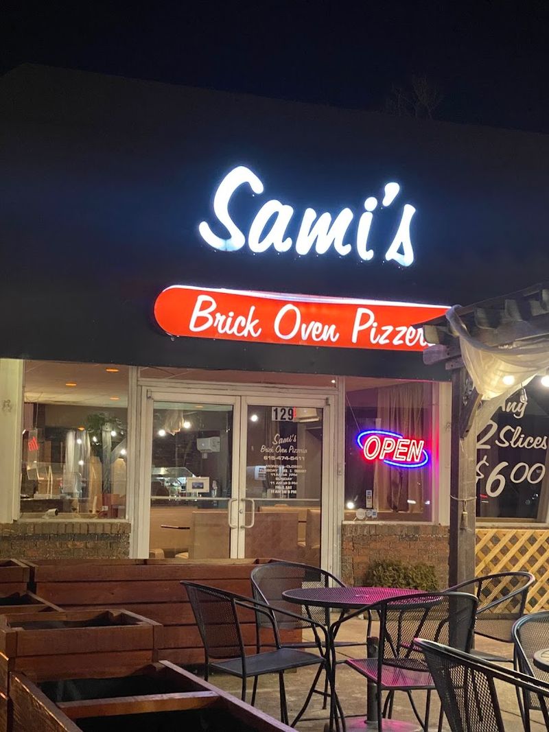 Sami's Brick Oven Pizzeria 