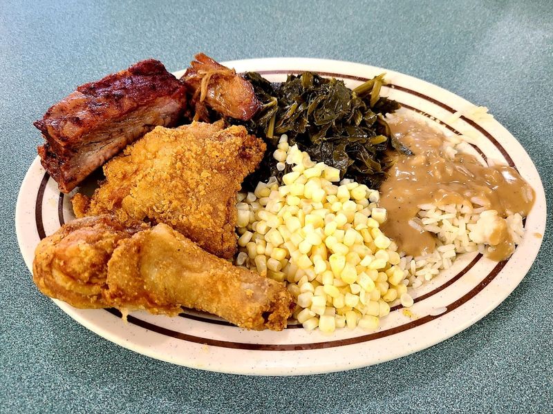 Mama June's Country Buffet