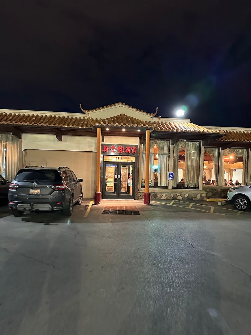 New Golden Dragon, Salt Lake City