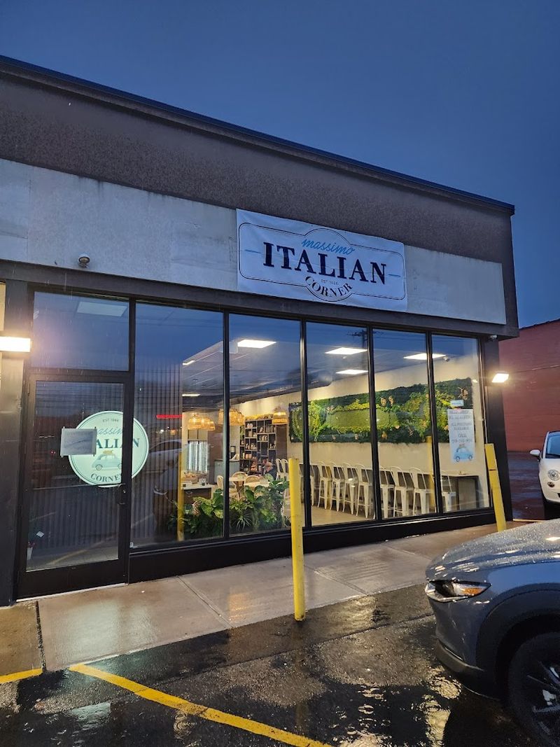 Massimo Italian Corner