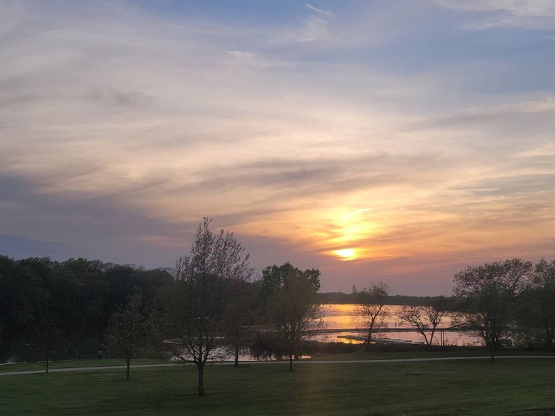 Lake Shawnee Campground For Overnight Stays Under The Stars