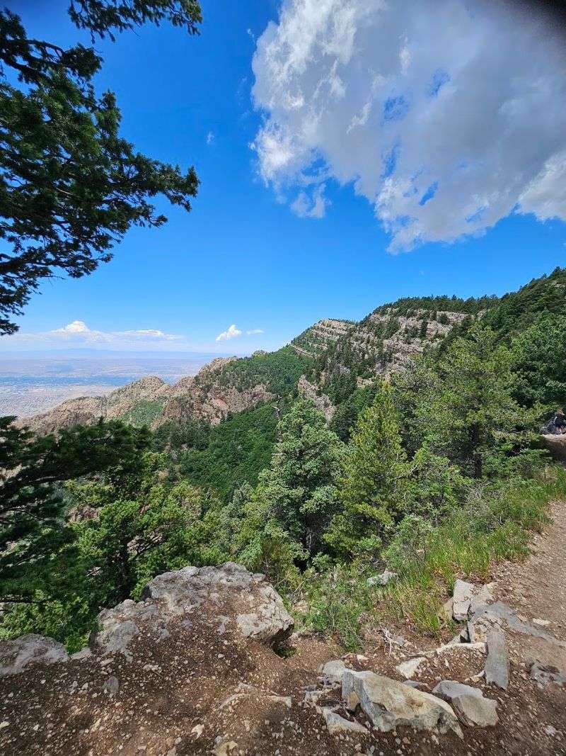 Tsankawi Prehistoric Sites, White Rock