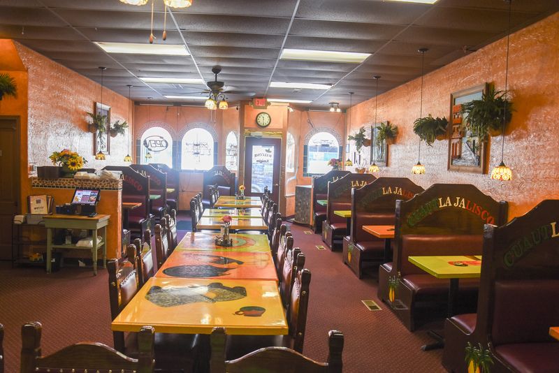Cuautla Jalisco Family Mexican Restaurant, Cresco