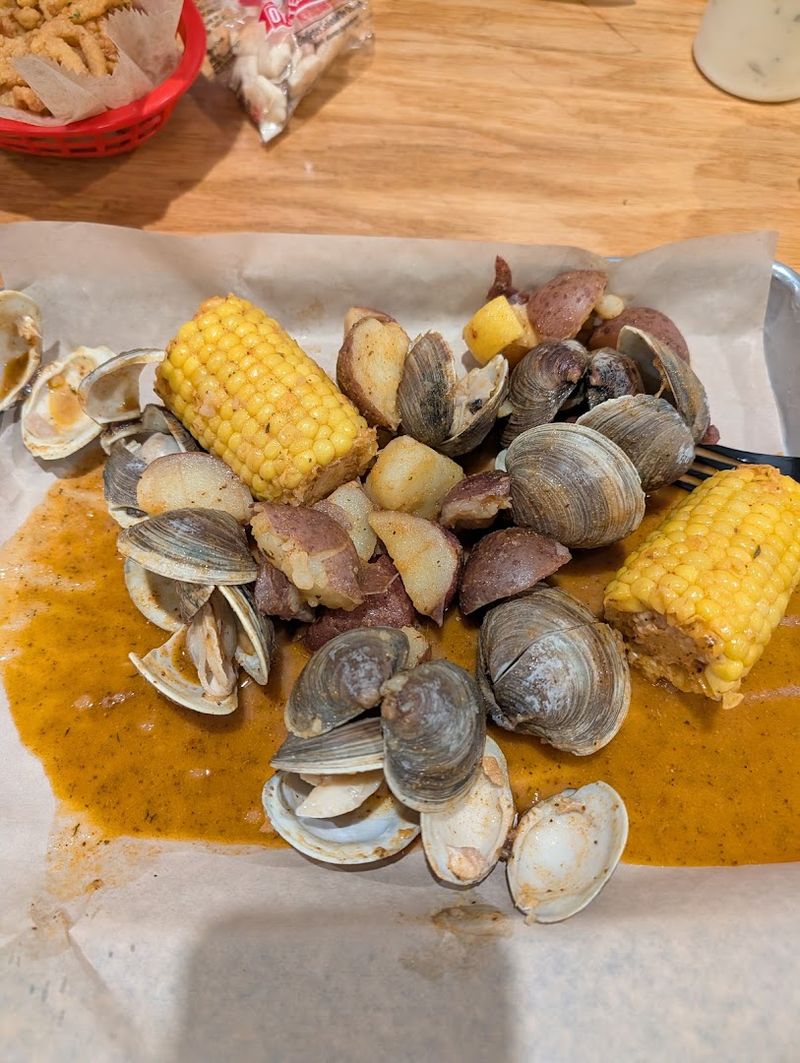 A Clam Bowl That Earns Its Place On The Menu