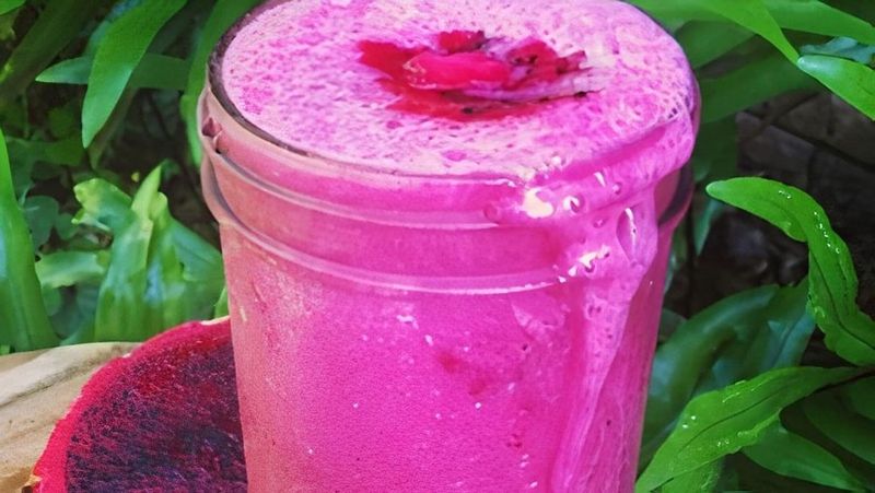 Smoothies That Look Like A Tropical Vacation