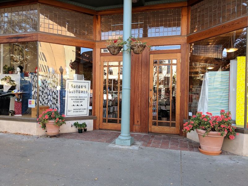 Sarah's Fabrics, Lawrence, KS