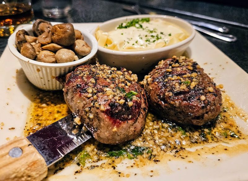 Steak De Burgo Deserves More Attention Than It Gets