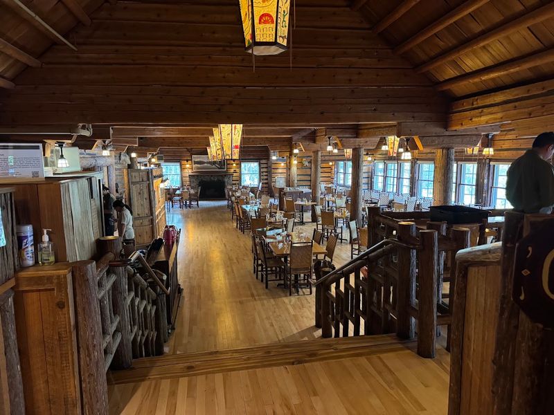 Russell's Fireside Dining Room