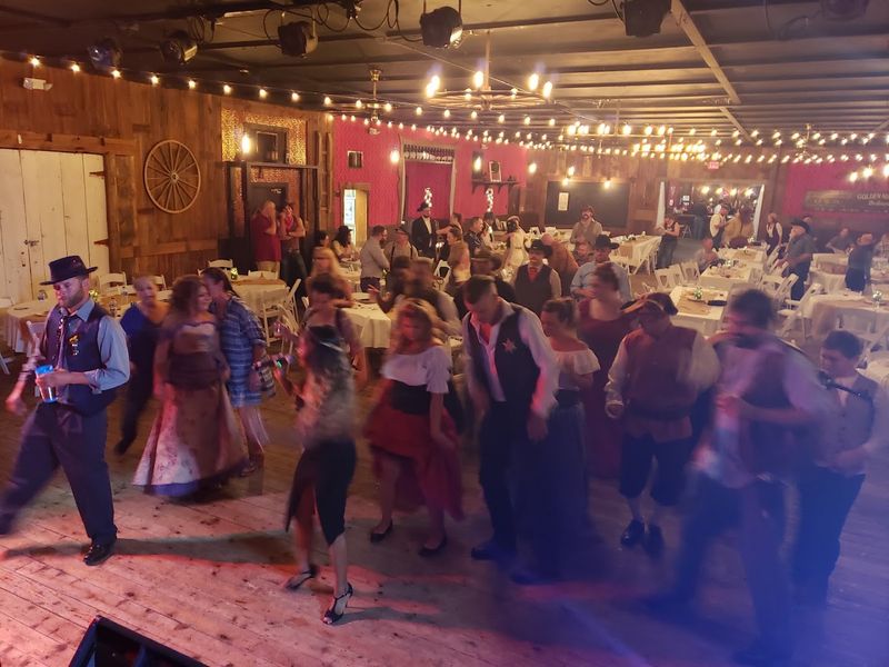 Group Events And Family Reunions Done Differently