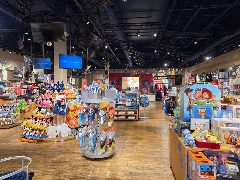 The 2026 Makeover Gave The Center A Smokies Upgrade