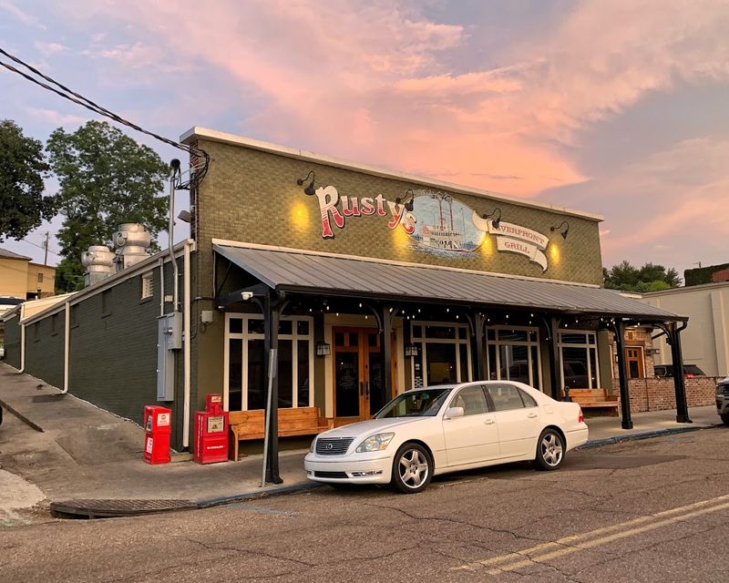 Rusty's Riverfront Grill