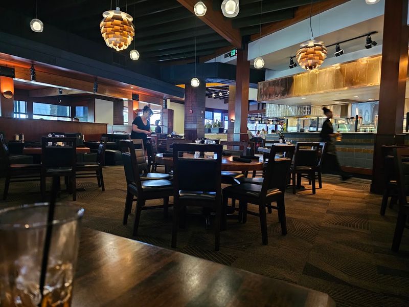 Bluebonnet Boulevard Saves Dinner For The Final Turn
