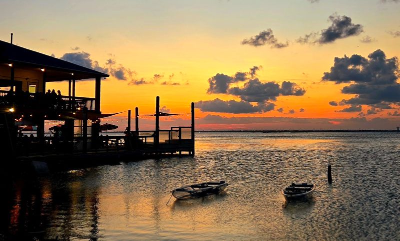 Doc's Seafood & Steaks