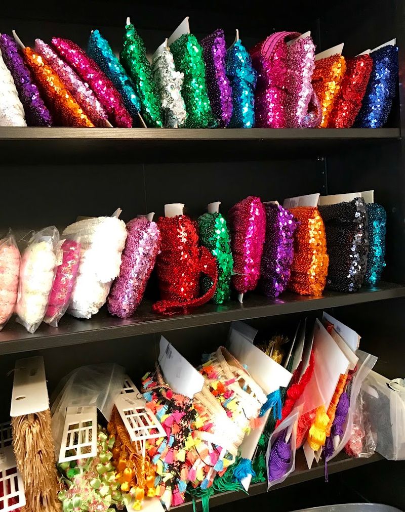 Community Crafting Hub