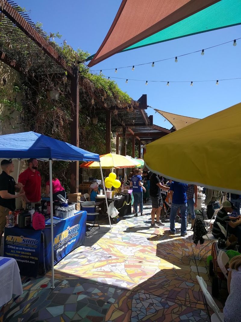 Live Music In The Heart Of Downtown