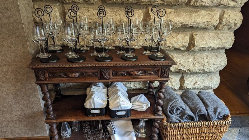 The Tea Service That People Cannot Stop Talking About