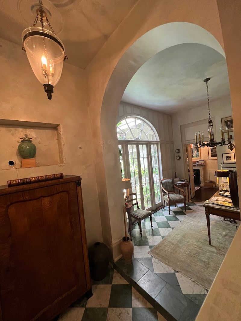 Architectural Features To Notice
